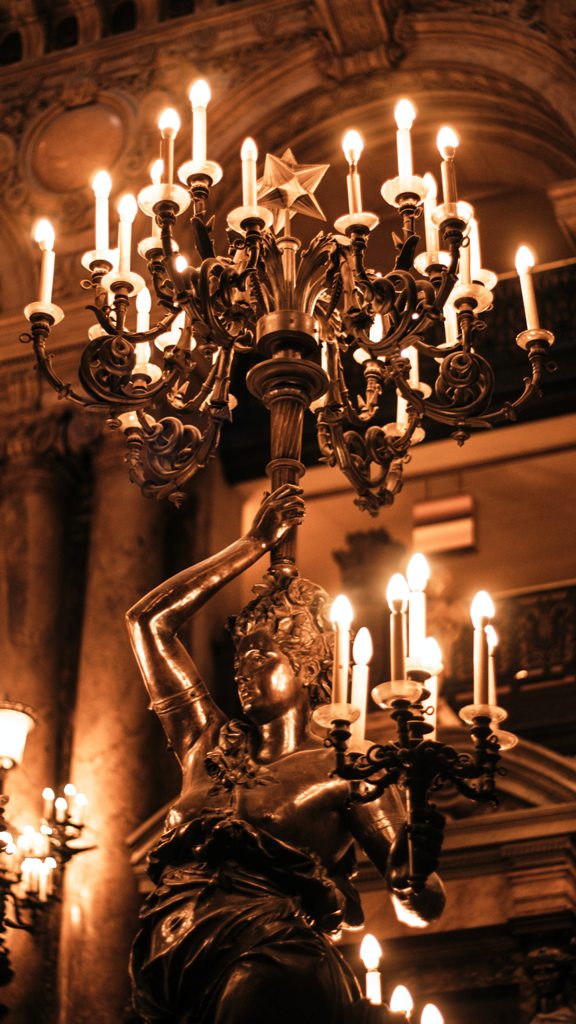 Vivre dans le luxe : comment ajouter de la classe et de l'élégance à votre maison 4 Commencer une collection d'antiquités