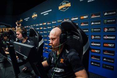 KRIMZ de Fnatic teste positif pour COVID-19, Banjo, sous-poizon pour l'ESL Pro League - 5