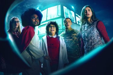 Comédie britannique 'The Last Bus' Saison 1: à venir sur Netflix en avril 2022 - 6