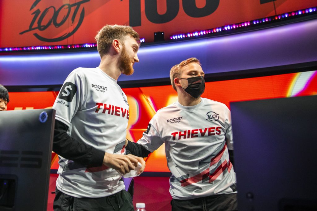 Équipe LCS de la semaine : 2022 Spring Split semaine 6 - 7