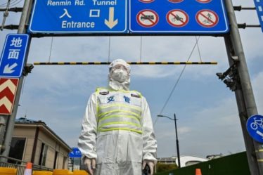 Hausse continue des cas de Covid-19 à Shanghai malgré le confinement – Sciences et Avenir › Geeky News - 4