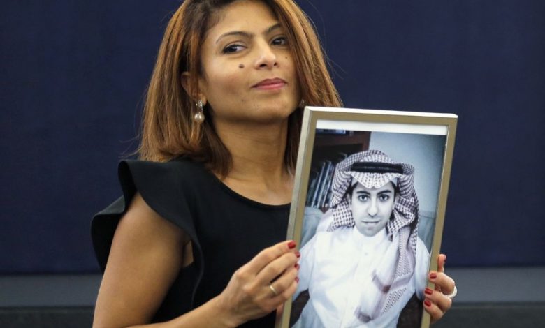 Le bloguer saoudien Raif Badawi released after 10 years of prison – Sciences et Avenir › Geeky News 2 Le bloguer saoudien Raif Badawi released after 10 years of prison – Sciences et Avenir › Geeky News - 1