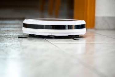 Lidl frappe encore très fort avec cet aspirateur façon Rumba que tout le monde s’arrache! › Geeky News - 5