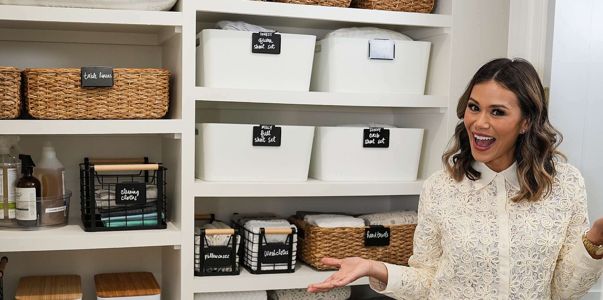 Comment plier les draps et les serviettes pour une armoire à linge organisée 2 Comment plier les draps et les serviettes pour une armoire à linge organisée - 1