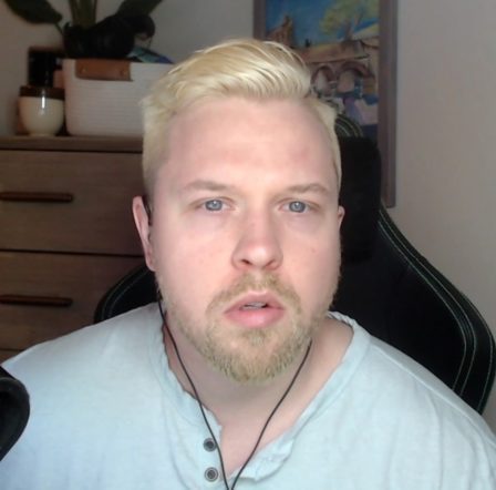 Tarik sur les affirmations selon lesquelles JASONR "esquive" les jeux avec les femmes : "Je pense que c'est bizarre" 10 Tarik sur les affirmations selon lesquelles JASONR "esquive" les jeux avec les femmes : "Je pense que c'est bizarre" - 9