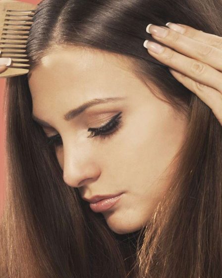 Demandez à un éditeur de beauté : les 5 meilleurs types d'huile pour favoriser la croissance des cheveux 146 Demandez à un éditeur de beauté : les 5 meilleurs types d'huile pour favoriser la croissance des cheveux - 145