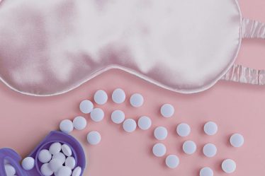 On a l'impression que tout le monde prend de la mélatonine pour mieux dormir, mais devrait-on le faire ? Voici ce que disent les experts du sommeil - 27