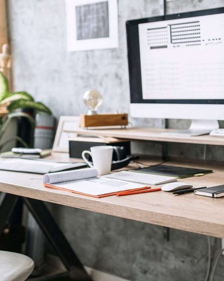 Comment rendre votre espace de travail plus ergonomique pour une journée plus saine et plus productive 47 Comment rendre votre espace de travail plus ergonomique pour une journée plus saine et plus productive - 46
