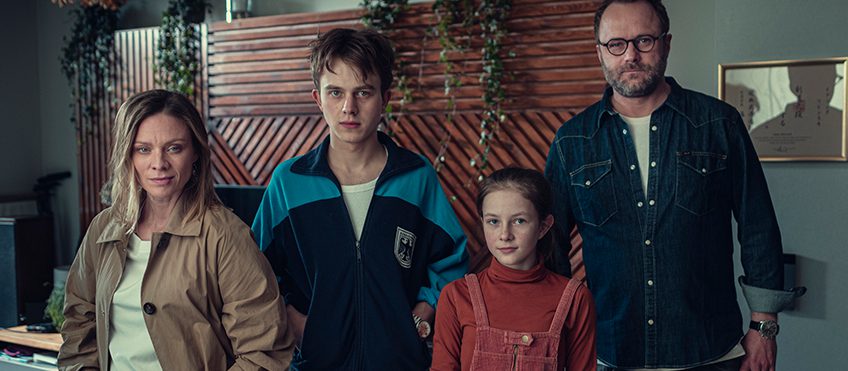 Films et émissions polonais bientôt disponibles sur Netflix 10 tenir fermement la série polonaise netflix