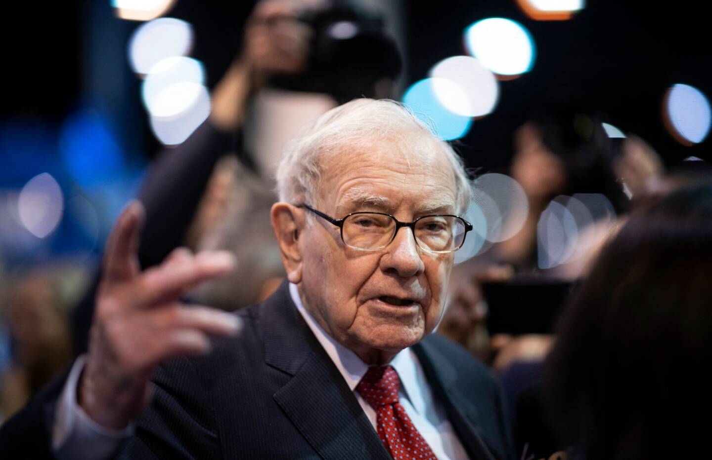 Elon Musk, Jeff Bezos, Bernard Arnault… Voici le nouveau classement des 10 plus grandes fortunes mondiales › Geeky News 5 Warren Buffett to gagné deux places dans le classement des milliardaires in 2022