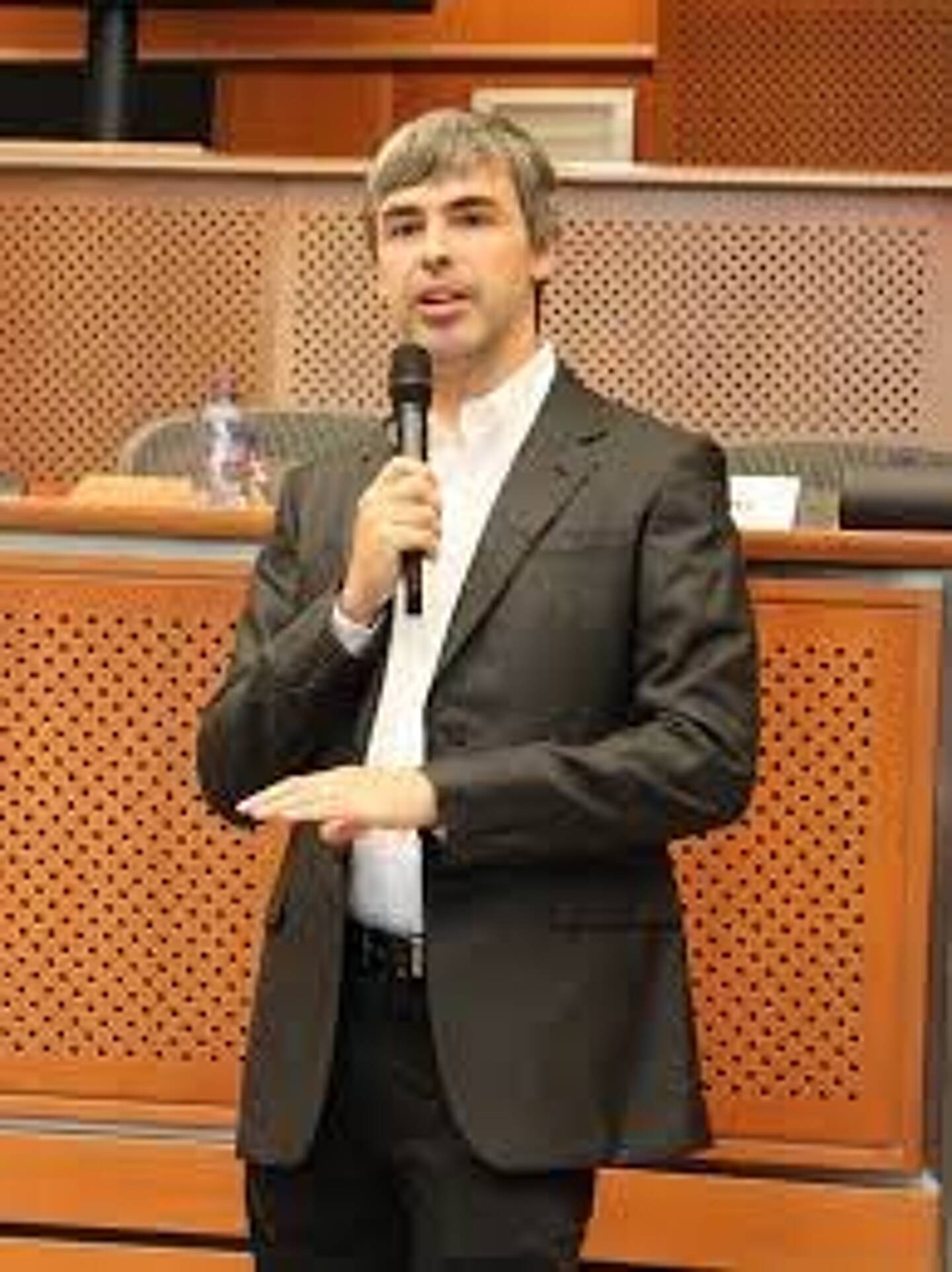 Elon Musk, Jeff Bezos, Bernard Arnault… Voici le nouveau classement des 10 plus grandes fortunes mondiales › Geeky News 6 Larry Page, co-fondateur de Google