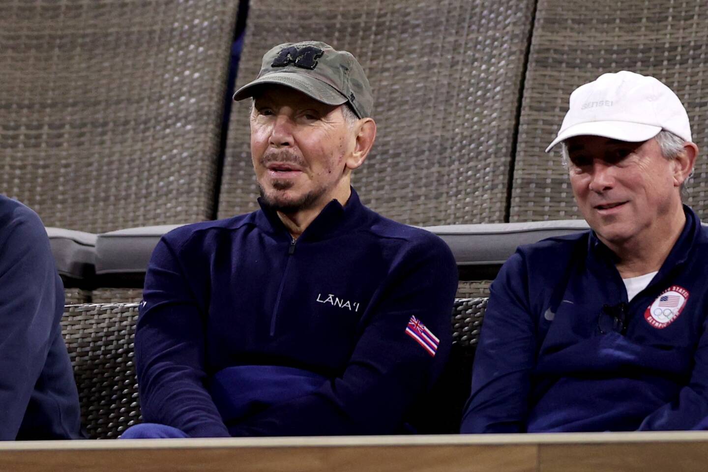 Elon Musk, Jeff Bezos, Bernard Arnault… Voici le nouveau classement des 10 plus grandes fortunes mondiales › Geeky News 8 Larry Ellison (à gauche)