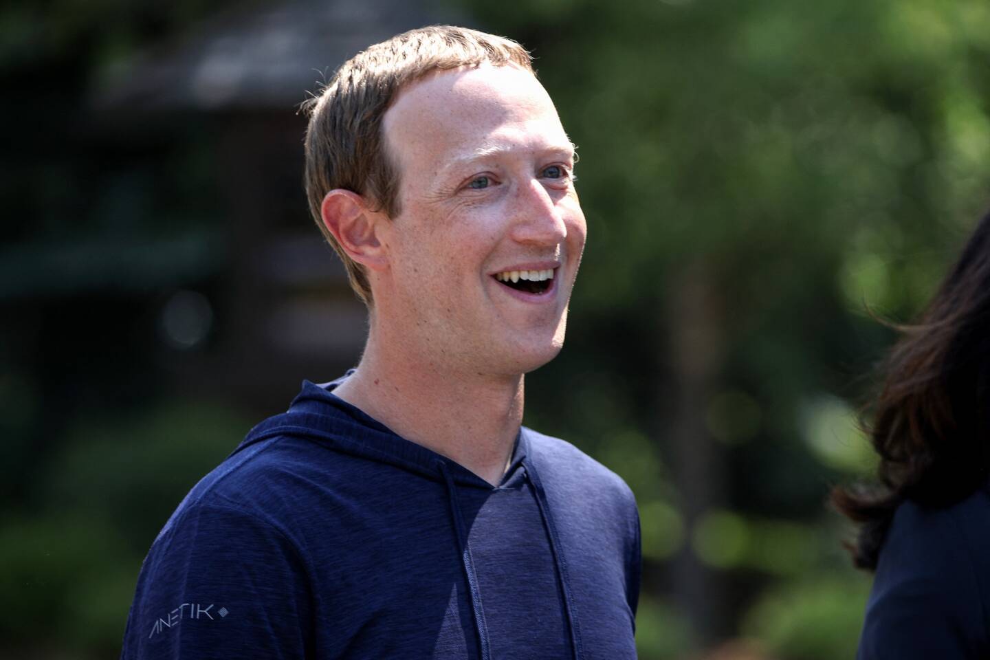 Elon Musk, Jeff Bezos, Bernard Arnault… Voici le nouveau classement des 10 plus grandes fortunes mondiales › Geeky News 11 Mark Zuckerberg a éliminé les 10 meilleurs millionnaires