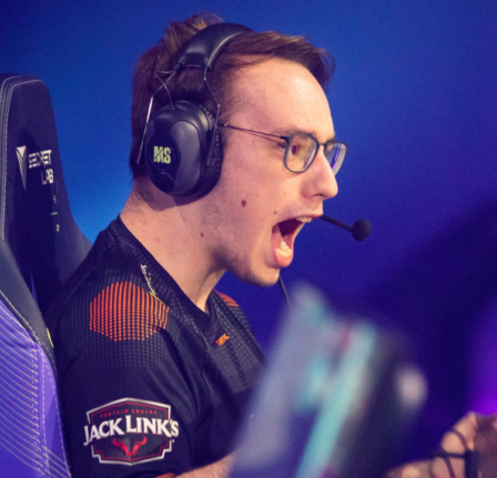 Fnatic a blanchi OG LDN UTD sur Icebox en route vers le départ 2-0 de l'événement principal EMEA VCT Stage 2 46 Fnatic a blanchi OG LDN UTD sur Icebox en route vers le départ 2-0 de l'événement principal EMEA VCT Stage 2 - 45