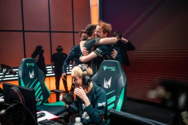 Rogue se qualifie pour la finale de printemps du LEC avec un renversement ferme sur Fnatic - 5