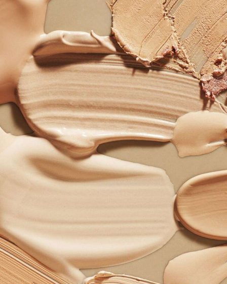 Quelle est la différence entre la BB crème, la CC crème, l'hydratant teinté et le fond de teint ? 84 Quelle est la différence entre la BB crème, la CC crème, l'hydratant teinté et le fond de teint ? - 83