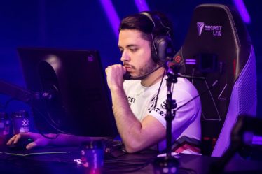 Evil Geniuses en discussion avec la superstar de NRG pour la gamme VCT 2023 - 9