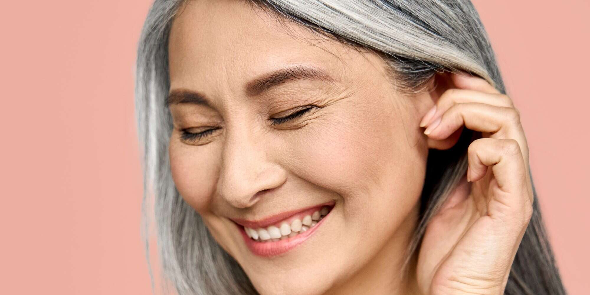 Demandez à une rédactrice beauté : qu'arrive-t-il à votre peau pendant la ménopause et quels sont les meilleurs produits pour cela ? 2 Demandez à une rédactrice beauté : qu'arrive-t-il à votre peau pendant la ménopause et quels sont les meilleurs produits pour cela ? - 1