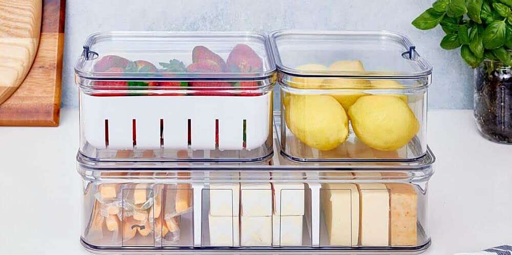 Ces contenants transparents et empilables de conservation des aliments aident à conserver la fraîcheur plus longtemps 2 Ces contenants transparents et empilables de conservation des aliments aident à conserver la fraîcheur plus longtemps - 1