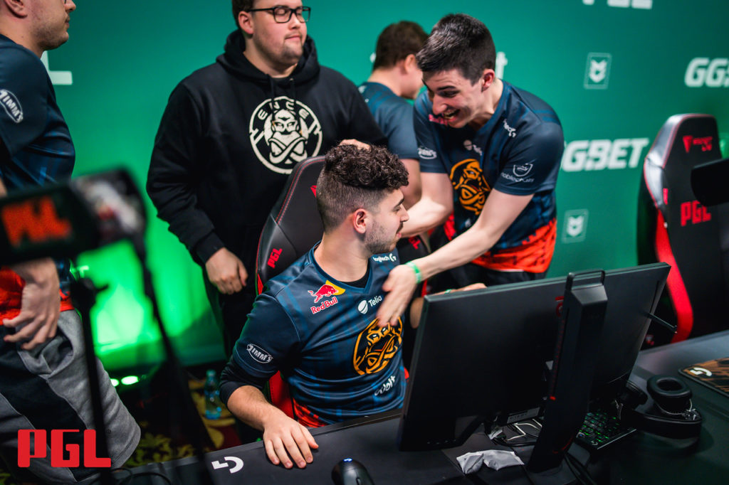 La route vers le diamant : le guide essentiel du PGL Antwerp Major Pick 'Em Challenge 6 La route vers le diamant : le guide essentiel du PGL Antwerp Major Pick 'Em Challenge - 5