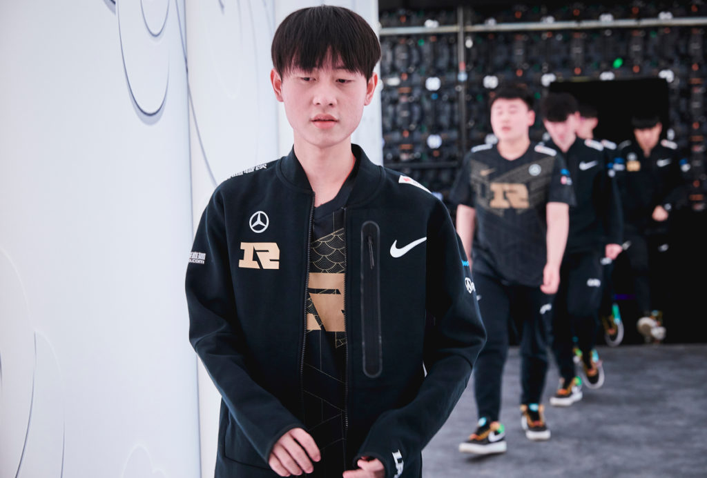 Une présence écrasante sur la voie du bas : les meilleurs joueurs de soutien au MSI 2022 4 Une présence écrasante sur la voie du bas : les meilleurs joueurs de soutien au MSI 2022 - 3