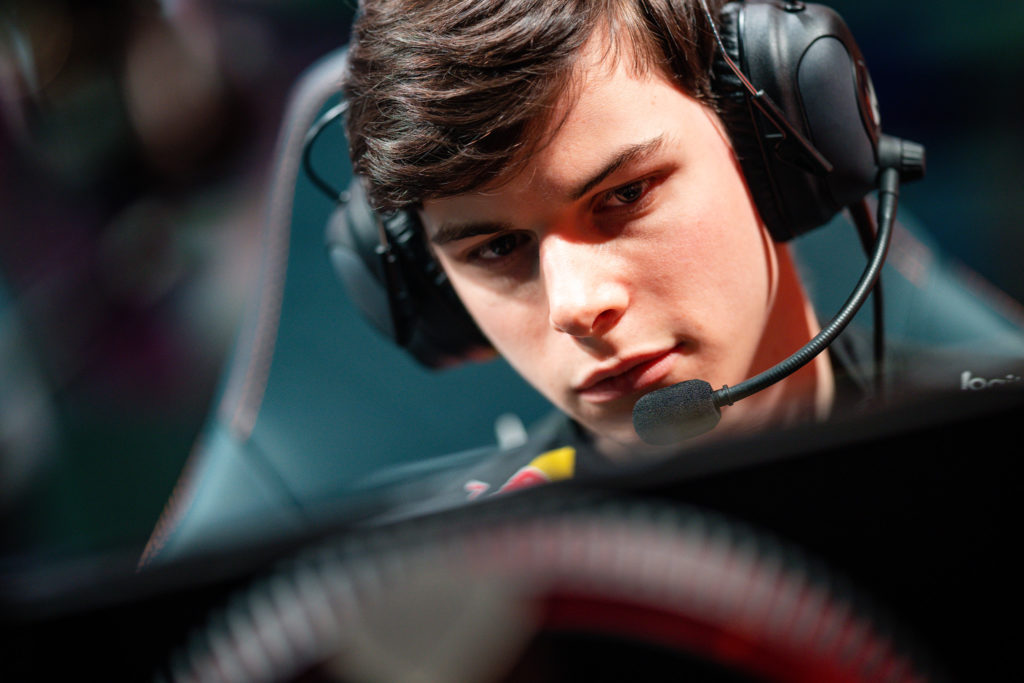 Une présence écrasante sur la voie du bas : les meilleurs joueurs de soutien au MSI 2022 6 Une présence écrasante sur la voie du bas : les meilleurs joueurs de soutien au MSI 2022 - 5