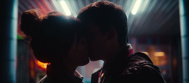Sex Education  Saison 4 Otis et Maeve Kiss