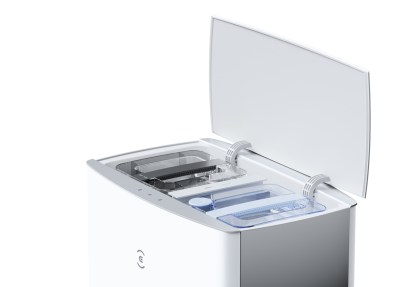 Deebot T10 Turbo a un réservoir d'eau sale // Ecovacs