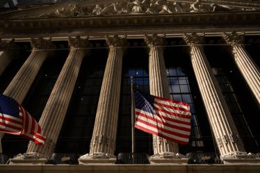 Les contrats à terme sur actions gagnent alors que Wall Street cherche à briser une séquence de défaites de 8 semaines - 7