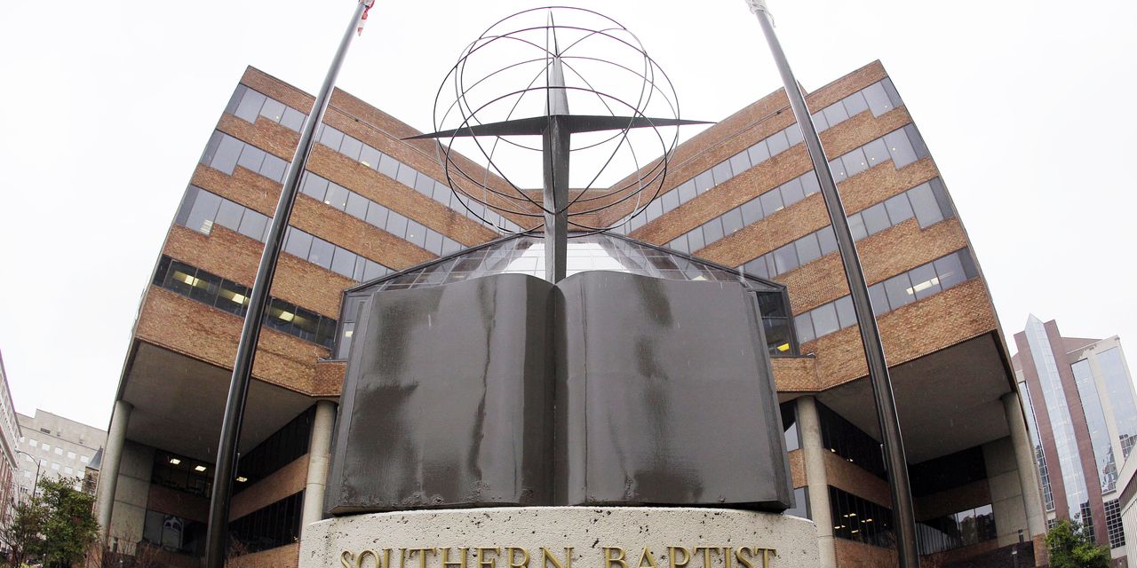Les dirigeants baptistes du Sud ont bloqué les victimes d'abus sexuels, selon un rapport 2 Les dirigeants baptistes du Sud ont bloqué les victimes d'abus sexuels, selon un rapport - 1