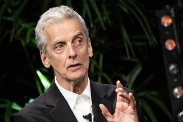 Peter Capaldi de Doctor Who taquine une nouvelle série télévisée "sombre" - 9