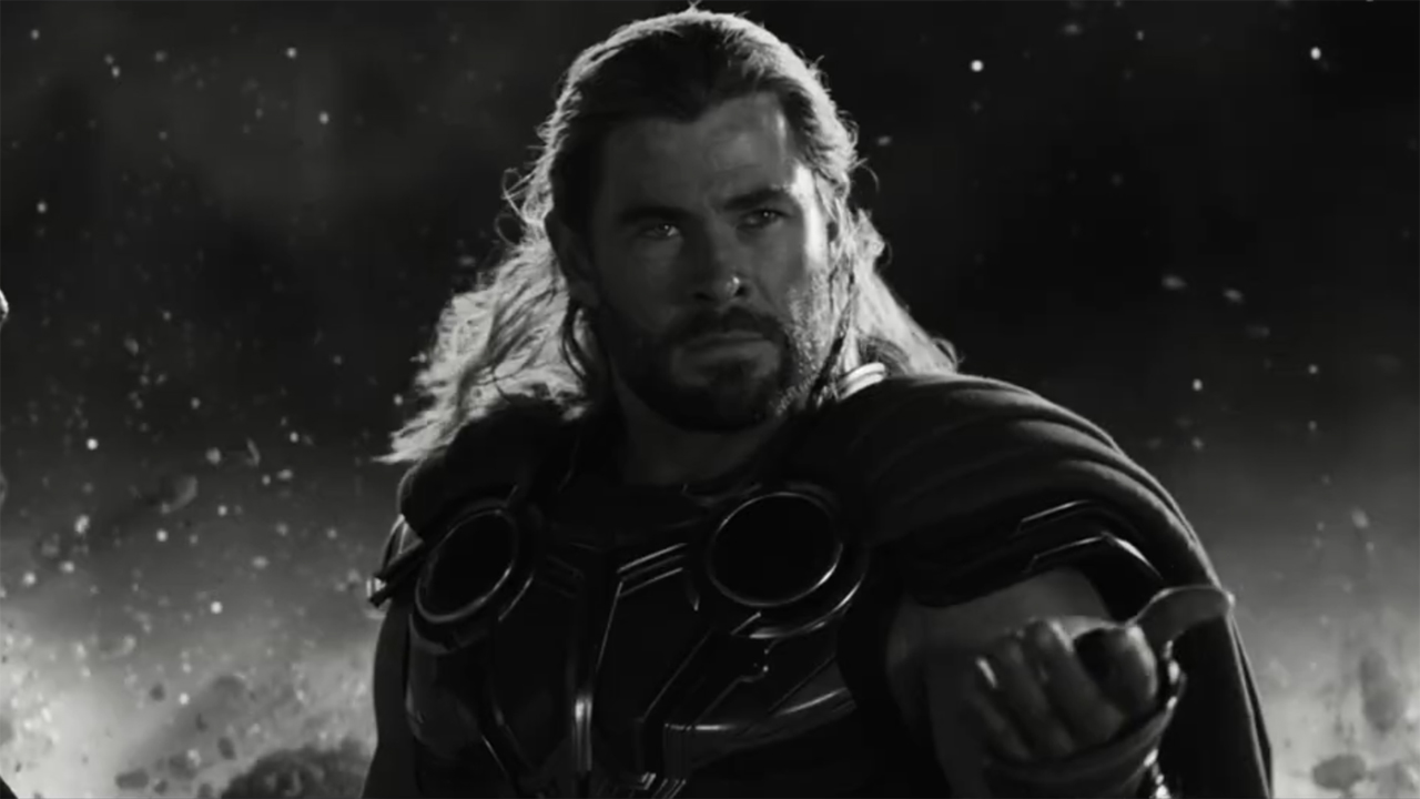 5 questions sur l'amour et le tonnerre que nous avons après la nouvelle bande-annonce du film Marvel 6 Chris Hemsworth dans le rôle de Thor dans Thor : Amour et tonnerre