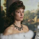 Les émotions sont fortes à la première de "Armageddon Time" ; Lee Jung-jae sur la réalisation 6 Critique du film 'Corsage': Vicky Krieps souffre de manière aristocratique dans un 'Spencer' pour le 19ème siècle