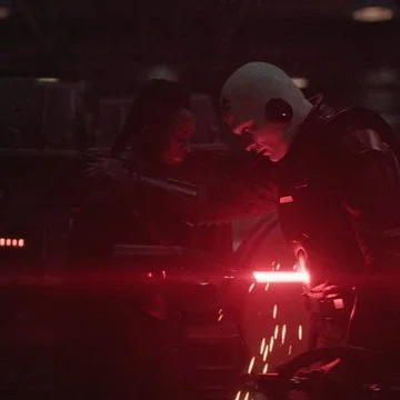 Reva poignardant le Grand Inquisiteur à Kenobi