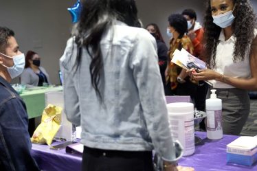 Les actions américaines peuvent-elles prolonger le rebond ? Les inquiétudes liées à l'inflation persistent avant les données clés sur l'emploi. - 5
