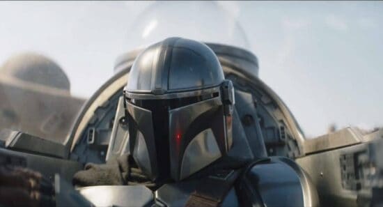 "Star Wars" Jon Favreau "écrit actuellement" "The Mandalorian" Saison 4 5 Peter Pascal comme le Mandalorien
