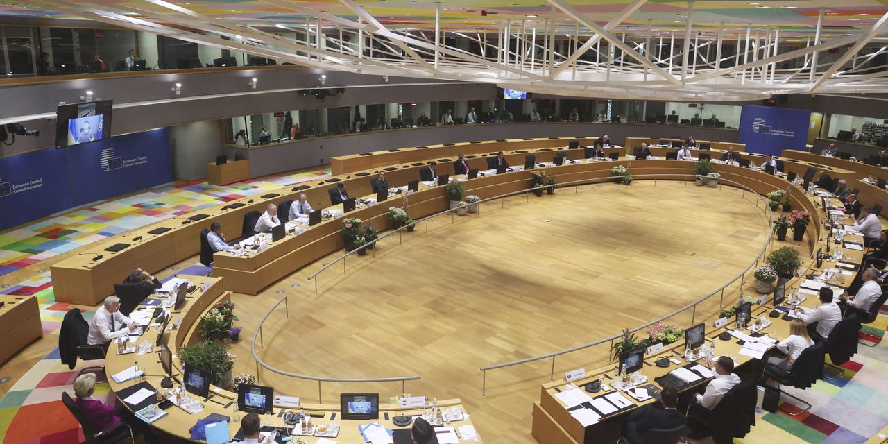 Les dirigeants européens acceptent d'interdire 90% du pétrole russe d'ici la fin de l'année 2 Les dirigeants européens acceptent d'interdire 90% du pétrole russe d'ici la fin de l'année - 1