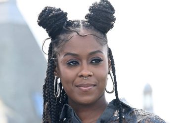 "Star Wars" dit aux fans de ne pas être racistes après que l'acteur de "Kenobi" ait partagé des abus - 11