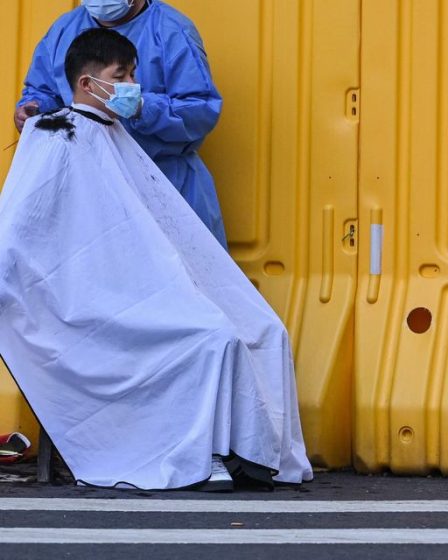 Excitation à Shanghai alors que les responsables promettent de rouvrir après un verrouillage de deux mois, et les cas continuent de s'aplatir dans le nord-est des États-Unis 44 Excitation à Shanghai alors que les responsables promettent de rouvrir après un verrouillage de deux mois, et les cas continuent de s'aplatir dans le nord-est des États-Unis - 43