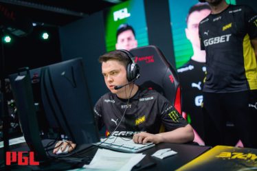 NAVI aurait envisagé de déplacer electroNic vers le rôle IGL, signant Buster - 5