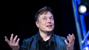faux comptes et emoji caca, mais à quoi joue Elon Musk depuis une semaine maintenant ? › Actualités Geek - 4