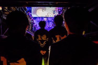 "N'est-ce pas trop ?" : l'entraîneur RNG commente la relecture des matchs au MSI 2022 - 9