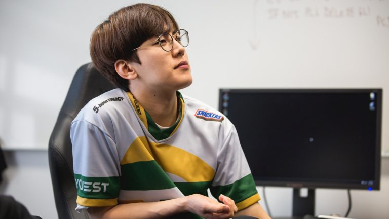 Flame, pro de la Ligue à la retraite, rejoint T1 en tant que streamer partenaire 2 Flame, pro de la Ligue à la retraite, rejoint T1 en tant que streamer partenaire - 1
