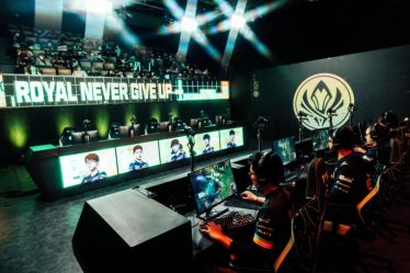 Trouver une décision juste : RNG aurait-il dû rejouer ses 3 premiers matchs au MSI 2022 ? - 5