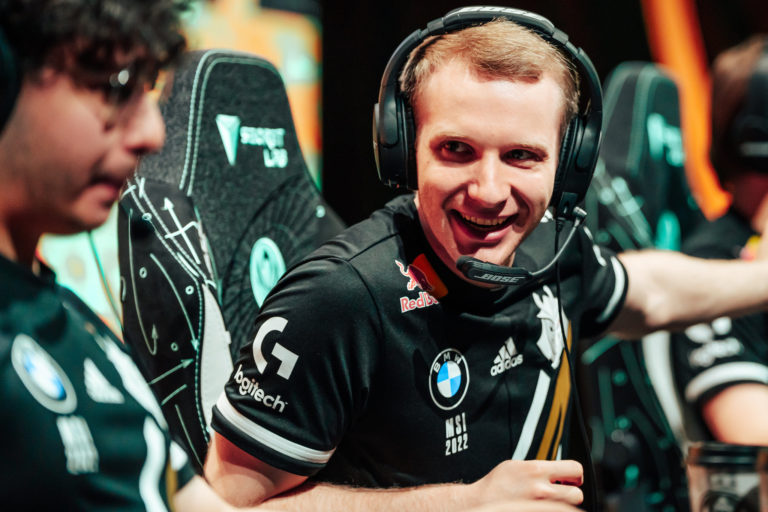 Deuxième chance dans la vie: G2 s'assure une place en phase à élimination directe du MSI 2022 après la défaite du PSG Talon face à RNG 2 Deuxième chance dans la vie: G2 s'assure une place en phase à élimination directe du MSI 2022 après la défaite du PSG Talon face à RNG - 1
