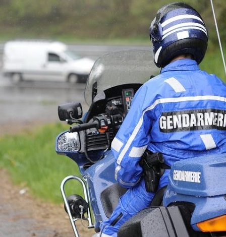 Arrêté à 130 km/h en ville avec un X3 bourré de cocaïne et de cannabis. › Actualités Geek 21 Arrêté à 130 km/h en ville avec un X3 bourré de cocaïne et de cannabis. › Actualités Geek - 20