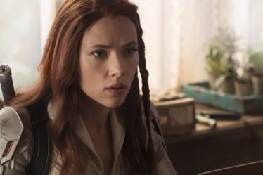 Avengers: Joe Russo de Endgame est honnête à propos du traitement "dérangeant" de Marvel envers Scarlett Johansson après les retombées de la veuve noire - 5