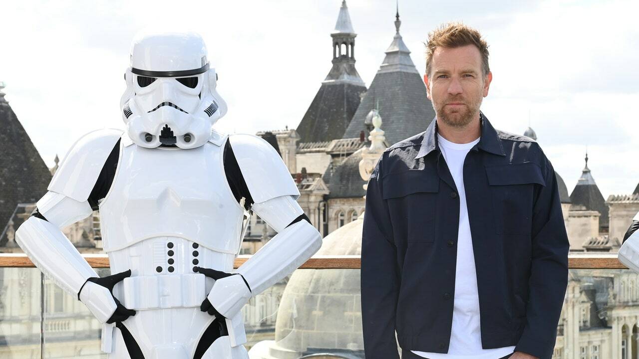 Disney + ajoute un avertissement de contenu à Obi-Wan Kenobi après le massacre du Texas 2 Disney + ajoute un avertissement de contenu à Obi-Wan Kenobi après le massacre du Texas - 1