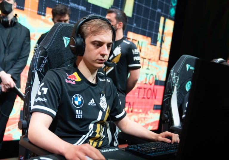 G2 abandonne un match pivot à Saigon Buffalo, reste à un match de l'élimination au MSI 2022 2 G2 abandonne un match pivot à Saigon Buffalo, reste à un match de l'élimination au MSI 2022 - 1