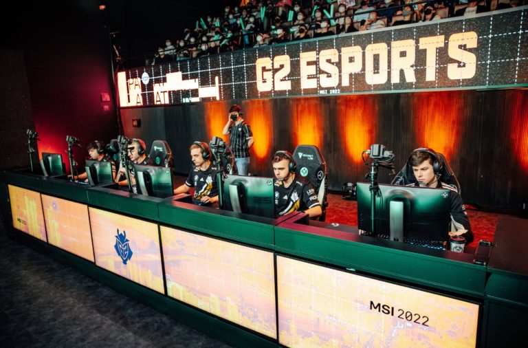 Plus d'équipes sont restées invaincues lors de la phase de groupes du MSI 2022 que dans l'histoire combinée du tournoi 2 Plus d'équipes sont restées invaincues lors de la phase de groupes du MSI 2022 que dans l'histoire combinée du tournoi - 1